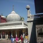 Nizamuddin tomb 