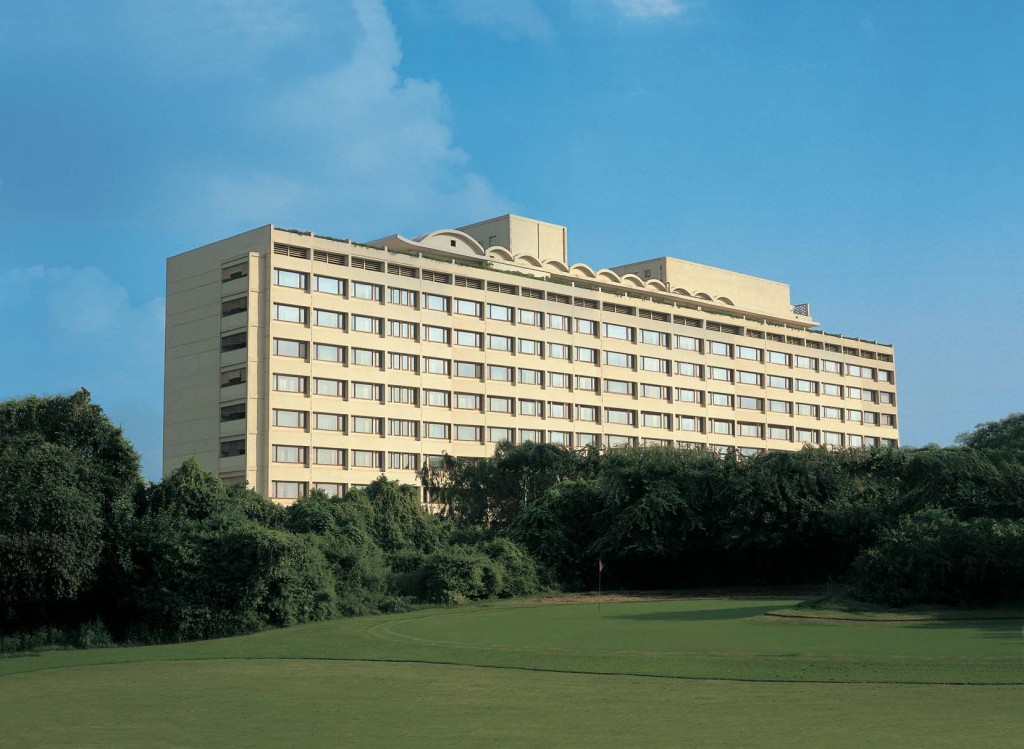 hotels near the oberoi new delhi